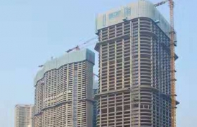 全钢升降爬架租赁案例